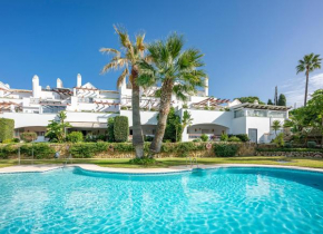 Aloha Royal Marbella, 2BR Wonderful apartament in Nueva Andalucia